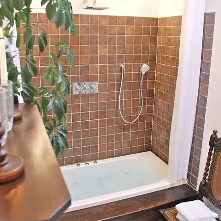 Lantern - Stunning Sea Views, Beautiful Country Cottage, Hot-tub - Ravenscar, North Yorks Scarborough
